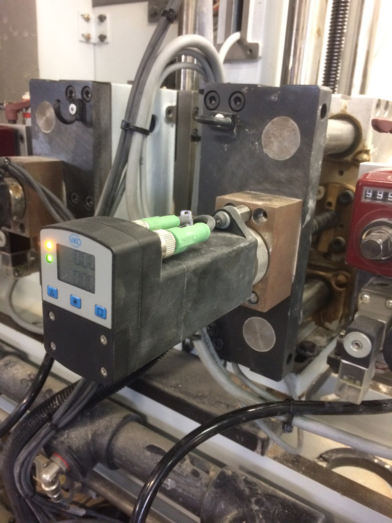 SIKO positioning drive AG05 on Homag woodworking machine